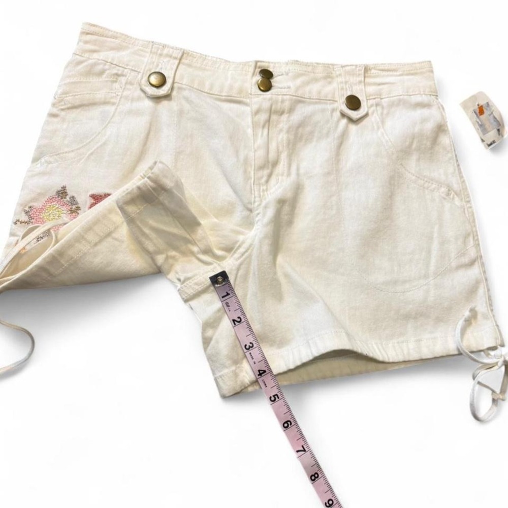 Vintage‎ Fashion Bug Stretch Ivory Floral Embroidered Shorts - Picture 10 of 11